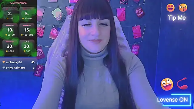 XXX chat uživo modela Violla_My