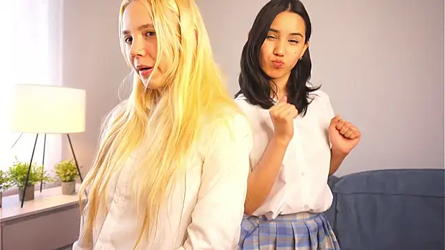 BuffyArdaly's Live XXX Chat