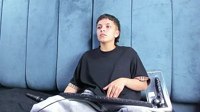 Megan_Thompson_: απευθείας συνομιλία ΧΧΧ