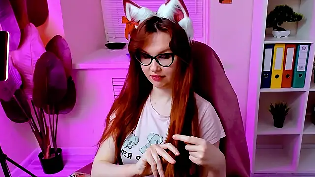 Chatroom XXX en direct de CarolGiggly