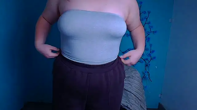 Kitty_Mia_Kitty's Live XXX Chat