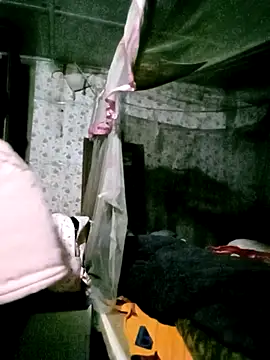 ngan-cute élő XXX-chatje