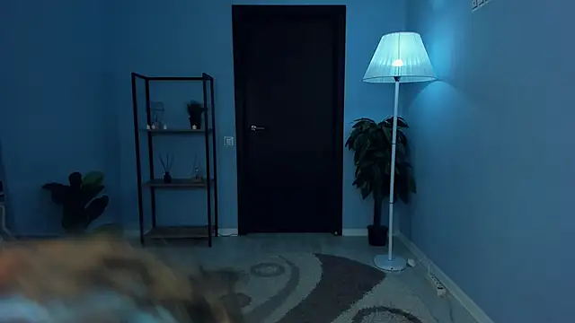 Chat XXX ao vivo de RayaNenlia