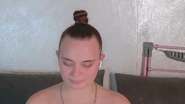 Chat XXX en directo de Starstormy