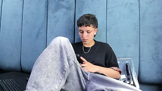 Megan_Thompson_ élő XXX-chatje