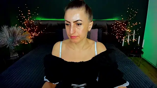 Rebecca_Diamond Obrolan Langsung XXX