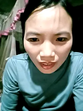 ngan-cute: απευθείας συνομιλία ΧΧΧ