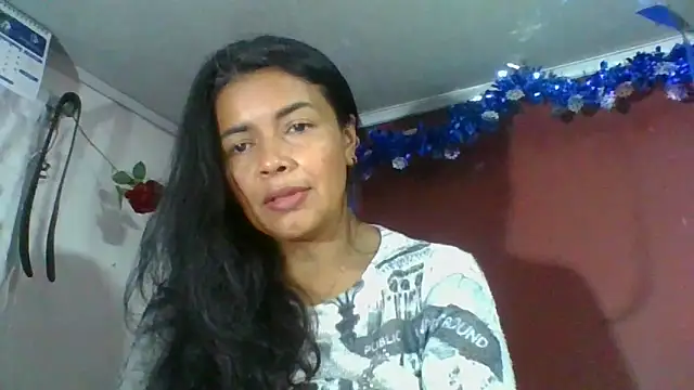 DianaOchoa_'s Live XXX Chat