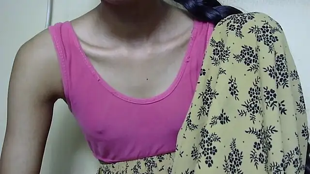 Anu_tiny – Naživo XXX chat