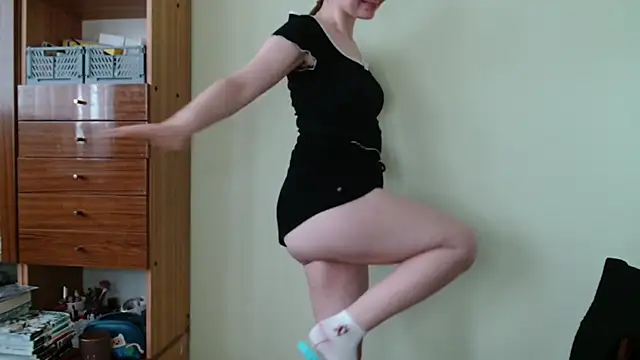 LooveELLYx live XXX chat