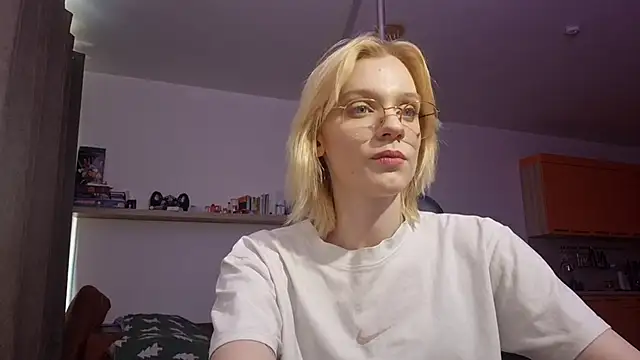 AuraNevera 即時 XXX 聊天