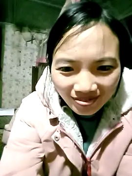 Chat XXX ao vivo de ngan-cute