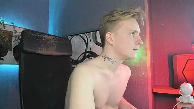 Chat +18 de AlexxSweet ao vivo