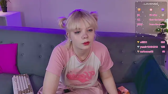 Chat XXX en directo de Waifu_Ketrin