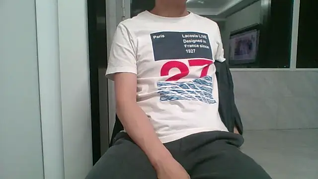 Chat XXX ao vivo de nole_china7