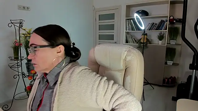 Vika73's Live XXX Chat