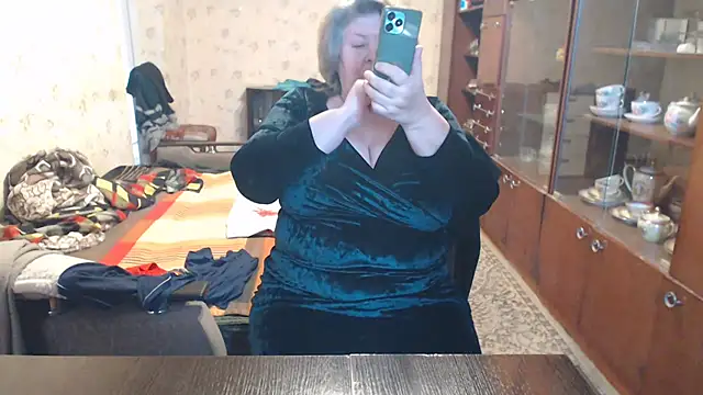 Chatroom XXX en direct de HotLusi