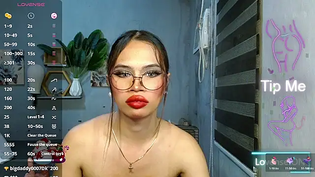 temptationlollipop 网络视讯表演