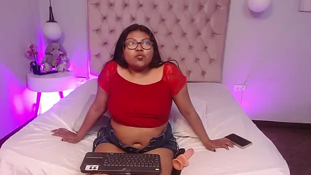 Webkamerová show Kiri_Black_