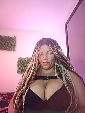 Eva_Luxei 即時 XXX 聊天