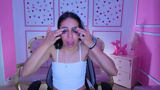 Chat +18 de stephania_t ao vivo