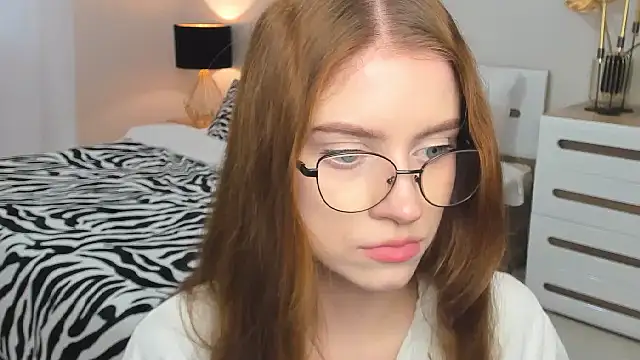 Erica_Kiss Live XXX Chat