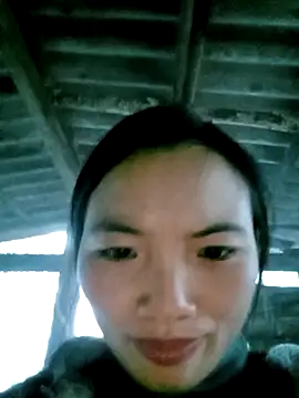 Chat XXX en directo de ngan-cute