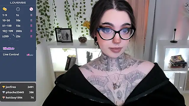 Dixi_Pixi_ Live XXX-chat