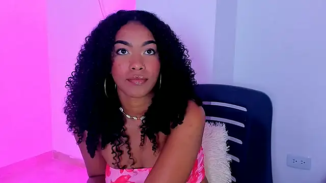 sasha_fox00 Chat XXX live