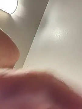 krash_n_babi élő XXX-chatje