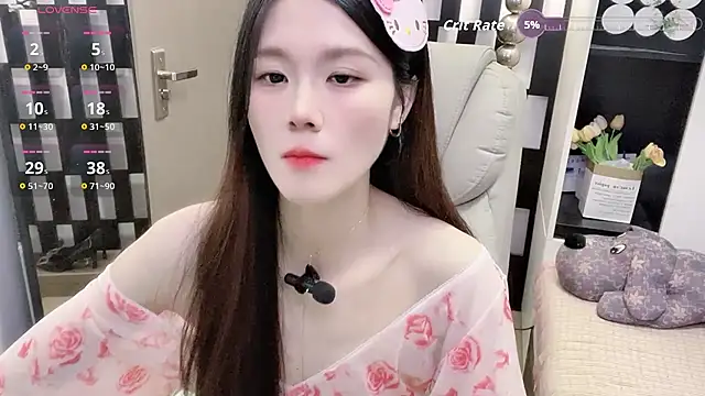 Yueyue-MM 现场XXX聊天