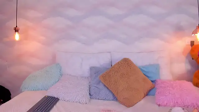 jazlin_angels1 élő XXX-chatje