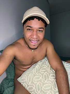 Webkamerová show ollyzinn