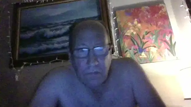 hornyrich69 Adlı Modelin Web Kamerası Şovu