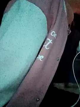 Chat XXX en directo de nhinhi-sexy