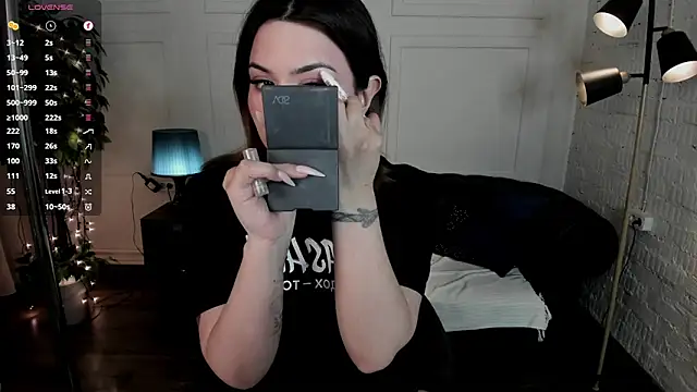 Dark_Moni Live XXX Chat