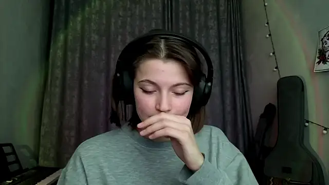 CutieAnny Webcam Show