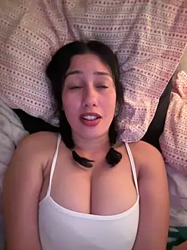 lonelylexxxie Chat XXX live