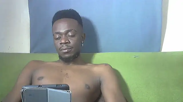 Chatroom XXX en direct de 69_SINNS