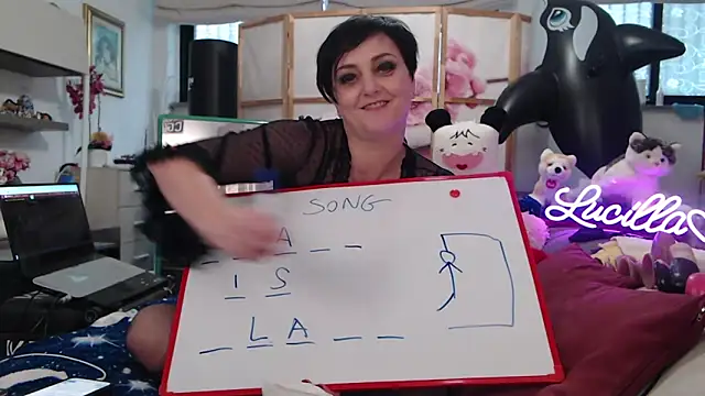 دردشة lucillabollente الجنسية المباشرة