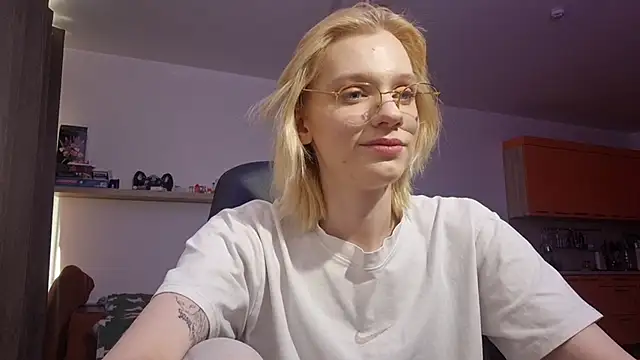 AuraNevera Chat XXX live