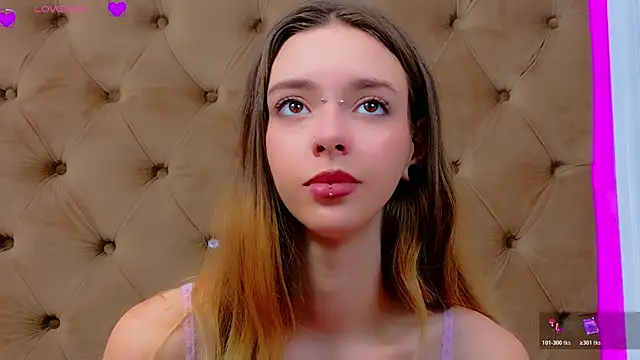 CoraVex élő XXX-chatje