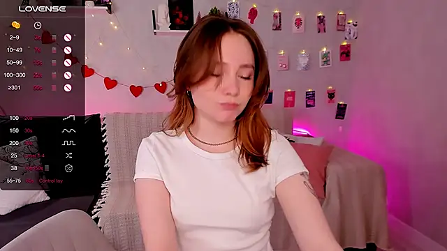 LanaBlu_ 现场XXX聊天