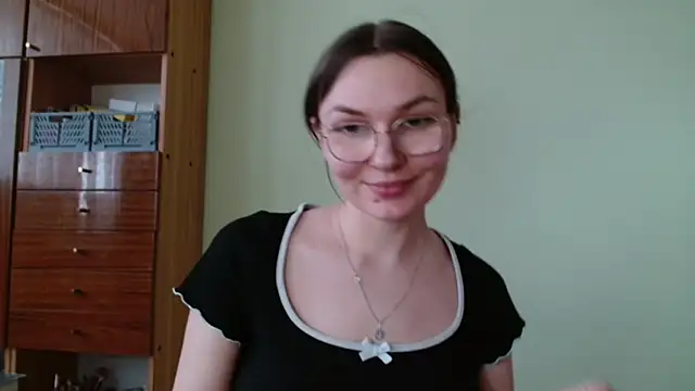 LooveELLYx Chat XXX live