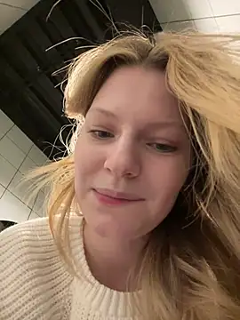 MaryHigginsのライブXXXチャット