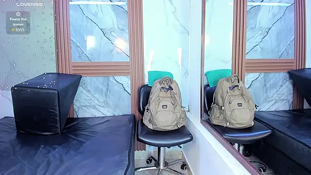 HannyMansonh live XXX chat