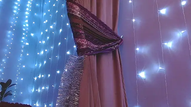 julia_renard Adlı Modelin Canlı XXX Sohbeti