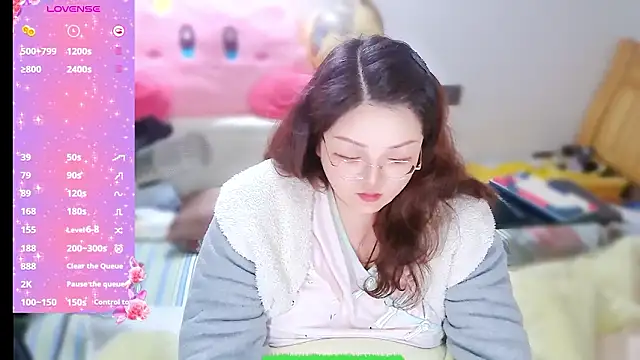 Chat +18 de AngelwithEcup ao vivo