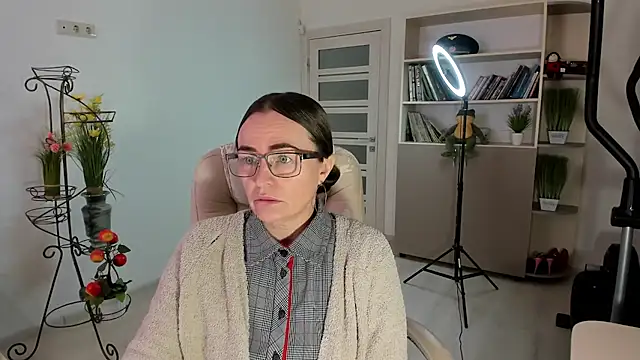 Vika73 Chat XXX live