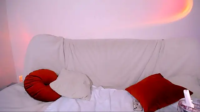 ElenaMonroe Adlı Modelin Canlı XXX Sohbeti